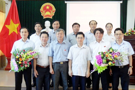 Đồng chí Lê Hồng Sơn giữ chức Chủ tịch UBND huyện Nghĩa Đàn