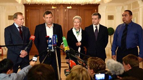 Ngừng bắn ở Ukraina không khiến quan hệ Nga - NATO tiến triển