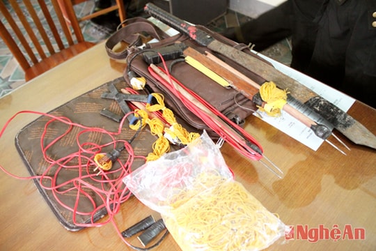 Bị bắt khi đang chuẩn bị câu trộm chó