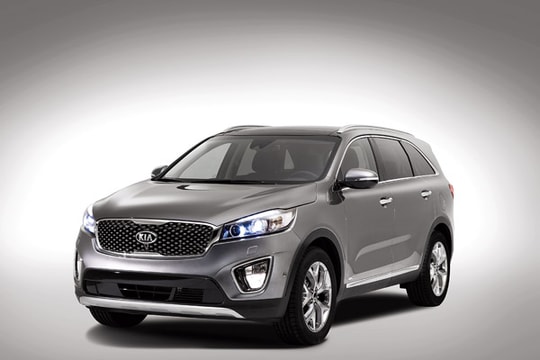 Kia Sorento thế hệ thứ 3 lộ diện