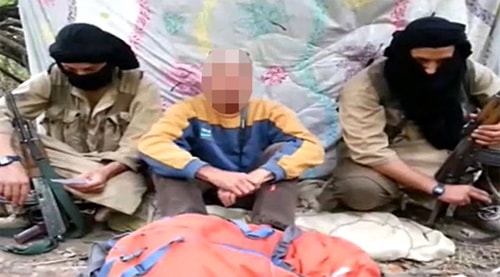 Một nhóm khủng bố đe dọa hành quyết con tin người Pháp