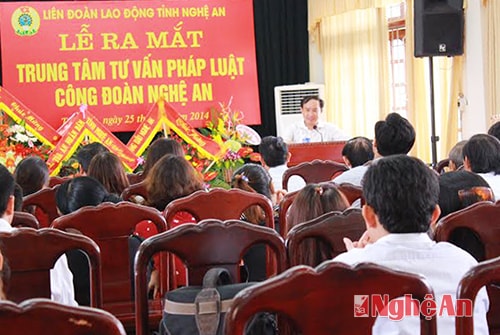 Ra mắt Trung tâm tư vấn pháp luật công đoàn Nghệ An