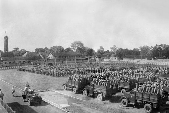 60 năm Giải phóng Thủ đô: Vang vọng khúc ca khải hoàn