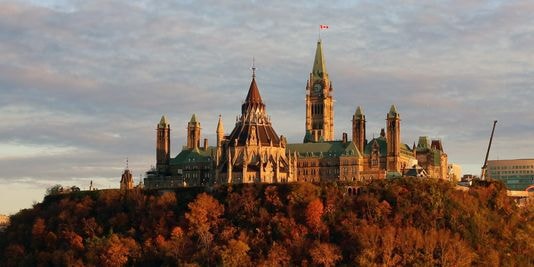 Vấn đề an ninh của QH Canada được đặt ra sau vụ xả súng ởOttawa