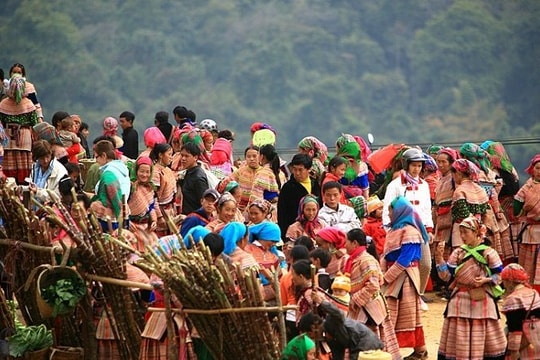 Nhiều chính sách ưu tiên phát triển du lịch vùng dân tộc thiểu số
