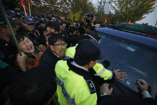 Dân gần biên giới Triều Tiên đụng độ với người thả truyền đơn