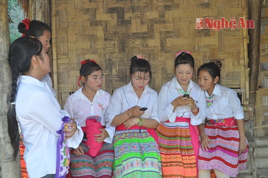 Viettel Nghệ An: Khánh thành Trạm phát sóng di động tại xã Hữu Khuông