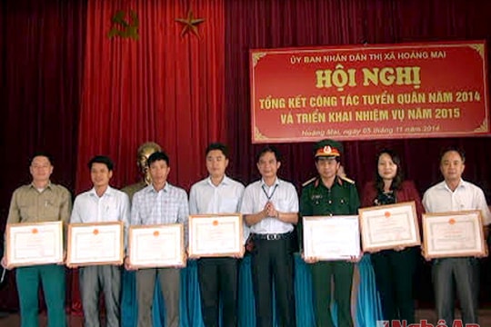 Thị xã Hoàng Mai: Tổng kết công tác tuyển quân đợt 2 năm 2014