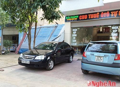 Dịch vụ cho thuê xe tự lái: Cần siết chặt thủ tục pháp lý