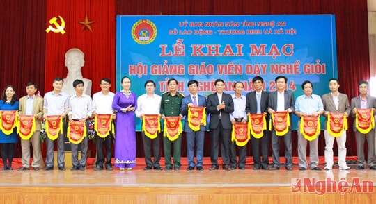 Hội giảng giáo viên dạy nghề giỏi tỉnh Nghệ An năm 2014