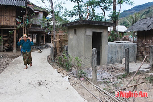 Bản Cáng  thiếu nước sạch
