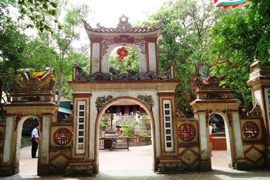 Động thổ dự án bảo tồn di tích lịch sử đền ông Hoàng Mười