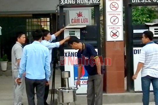 Kiểm tra, xử lý gian lận xăng dầu trên cả nước