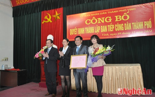 UBND thành phố Vinh: Ra mắt Ban tiếp công dân