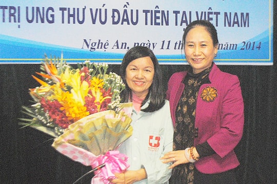 Điều trị thành công bệnh ung thư vú bằng ghép tế bào gốc tạo máu