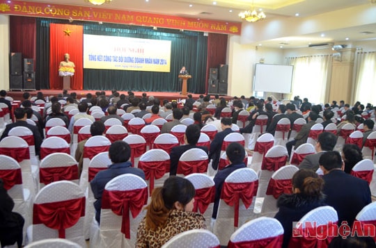 Chăm lo công tác bồi dưỡng, phát triển đội ngũ doanh nhân Nghệ An