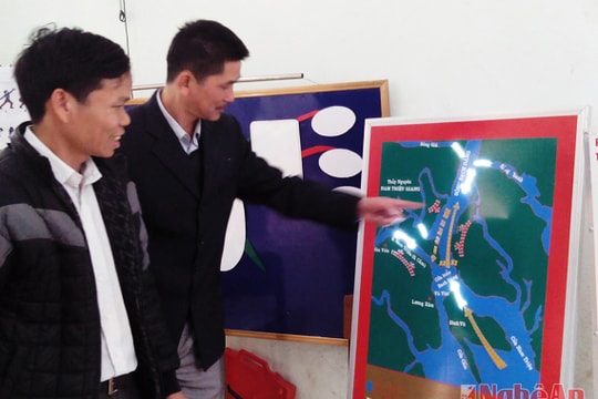 Quỳ Hợp: Hội thi đồ dùng dạy học tự làm cấp THCS