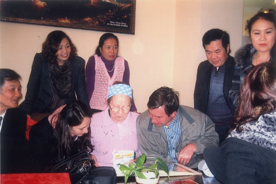 Phát huy mối quan hệ Việt - Xô/Nga trong sự nghiệp đổi mới