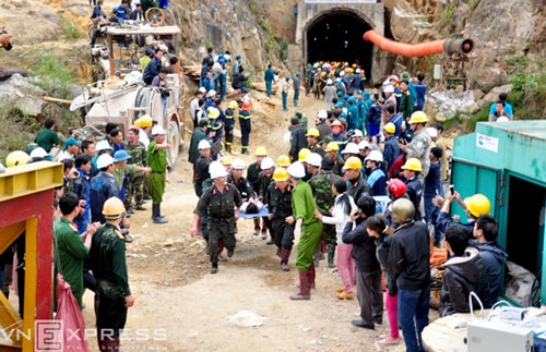 Nhiều báo quốc tế đưa tin về cuộc giải cứu 12 nạn nhân sập hầm