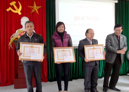 Nghĩa Đàn: Tổng kết hoạt động báo cáo viên năm 2014
