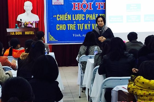 Cần phát hiện sớm các dấu hiệu trẻ tự kỷ