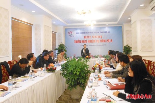 Năm 2015, phấn đấu doanh thu dịch vụ du lịch đạt 2.500 tỷ đồng