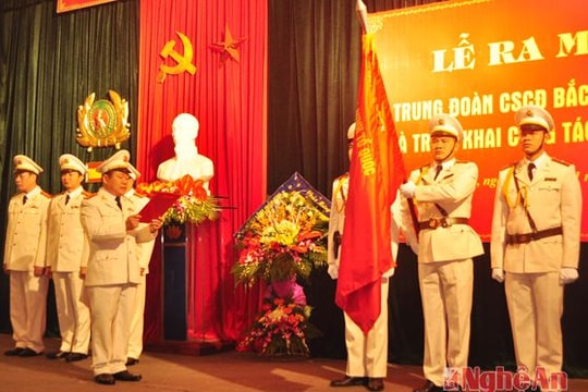 Lễ ra mắt Trung đoàn Cảnh sát cơ động Bắc Trung Bộ