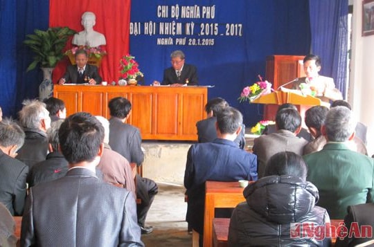 Quỳnh Nghĩa (Quỳnh Lưu): Đại hội chi bộ điểm nhiệm kỳ 2015- 2017