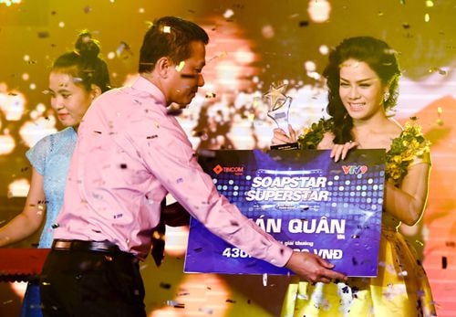 Nhật Kim Anh giành giải quán quân 'Sao Việt toàn năng'