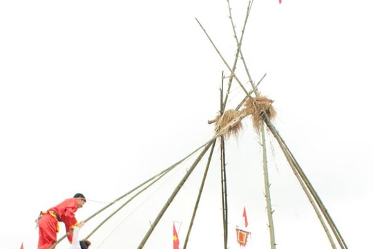 Phát huy bản sắc văn hóa trong vui Xuân, đón Tết