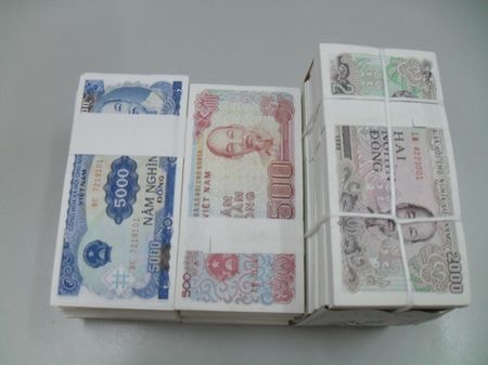 Không đưa tiền mới mệnh giá dưới 5000đ lưu thông dịp Tết Nguyên Đán