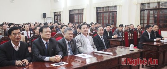 Thường trực Tỉnh ủy chúc tết cán bộ, viên chức cơ quan Tỉnh ủy