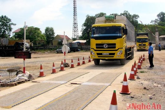 Tăng cường kiểm soát phương tiện vận tải quá khổ, quá tải