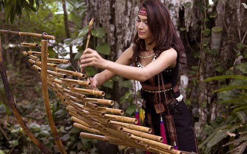 Tiếng đàn, tiếng hát Xuân trong âm nhạc dân gian của 54 dân tộc