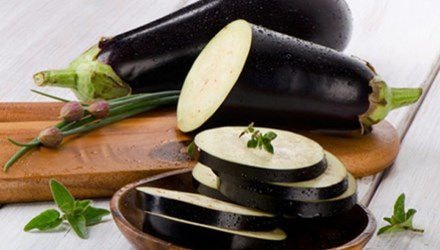 Khám phá công dụng làm đẹp tuyệt vời của cà tím