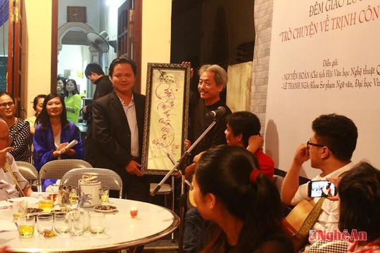 Vang vọng đêm giao lưu "Trò chuyện về Trịnh Công Sơn"