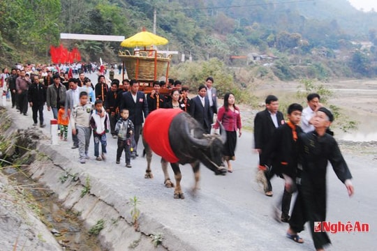 Sự tích núi Bà Già
