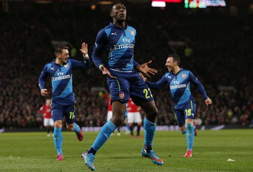 Di Maria dính thẻ đỏ, Welbeck ghi bàn loại Man Utd