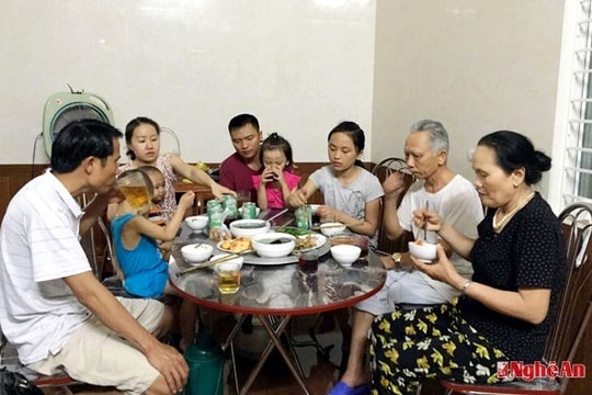 Hưởng ứng ngày Quốc tế hạnh phúc (20/3): San sẻ yêu thương