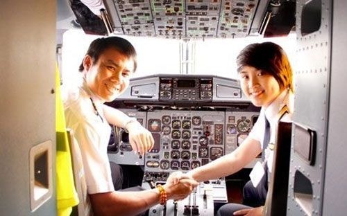 Việt Nam thực hiện nguyên tắc "2 người trong buồng lái" từ 2005