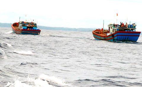 Cảnh sát biển tìm kiếm dấu hiệu "máy bay rơi trên biển"