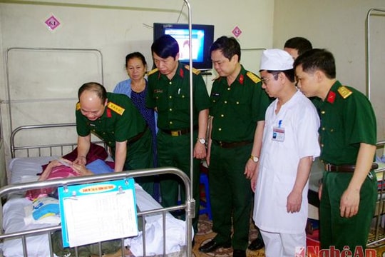 Bệnh viện Quân y 4: Nghĩa tình với các bà mẹ VNAH