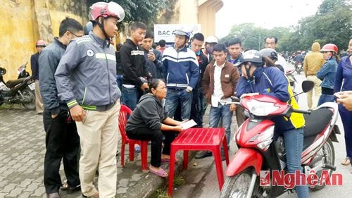 Sân Vinh: BTC chưa bán nhưng phe vé đã bán công khai