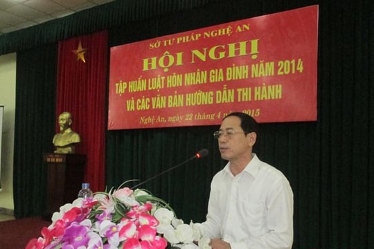 Tập huấn Luật Hôn nhân và gia đình năm 2014
