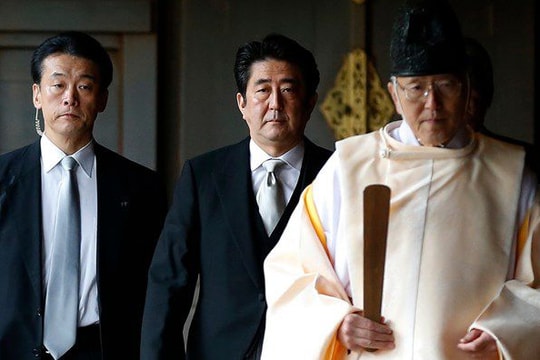 Thủ tướng Shinzo Abe: Nhật Bản xin lỗi thế là đủ rồi!