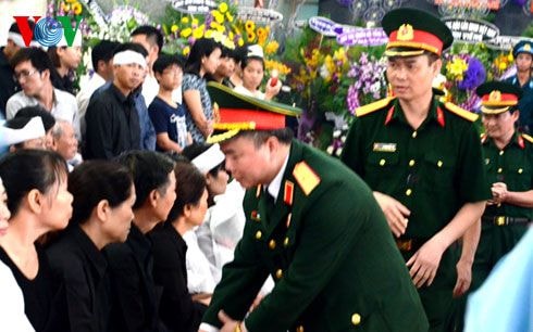 Lễ truy điệu 2 phi công hy sinh trong vụ 2 máy bay Su-22 rơi