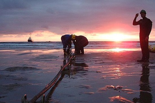 12/5: Cáp quang biển AAG đã sửa xong