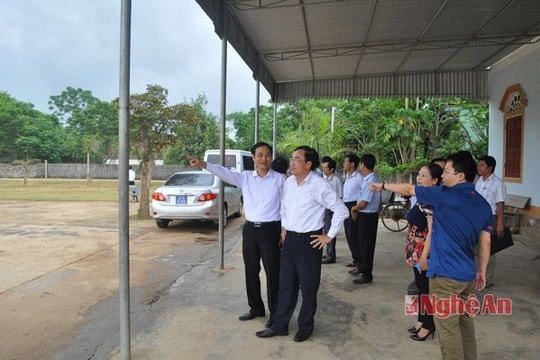 Thẩm định các tiêu chí NTM tại xã Nghĩa Bình (Nghĩa Đàn)