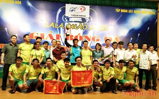 Nghệ An vô địch giải bóng đá phóng viên Thanh - Nghệ - Tĩnh
