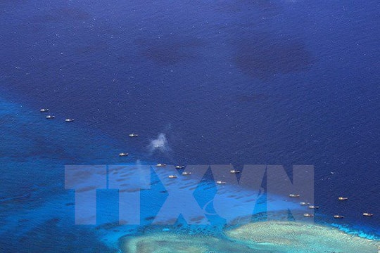 Máy bay Mỹ vẫn giữ khoảng cách với các đảo nhân tạo ở Biển Đông